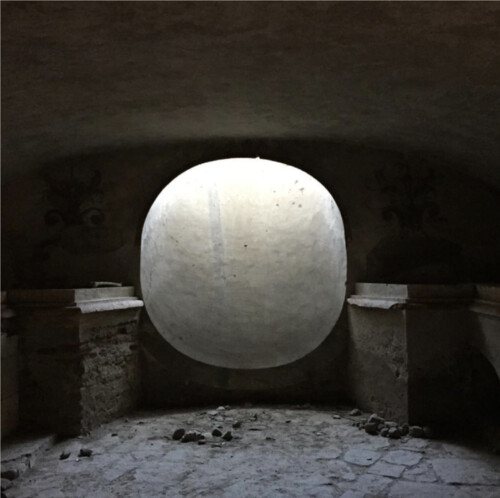 Turrell en las catacumbas, Lima, 2015 