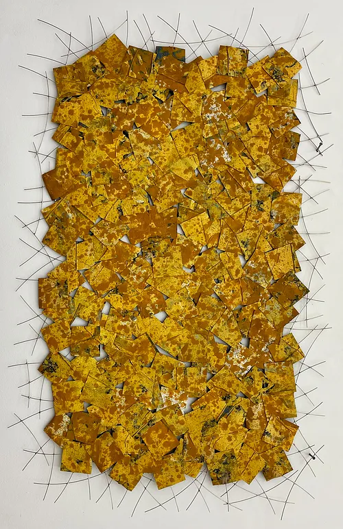 Manto amarillo