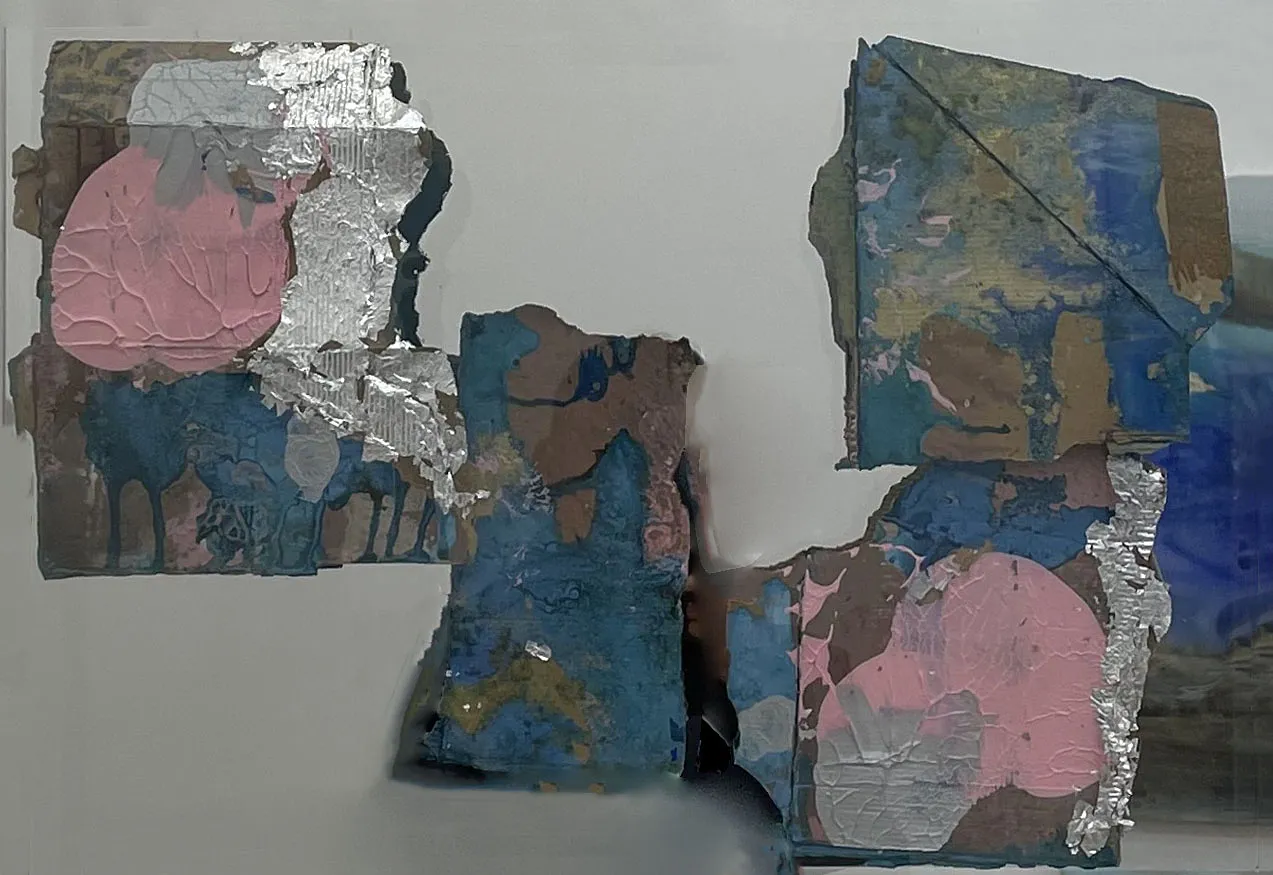 Yiriane Kahn - Serie Fragmentos